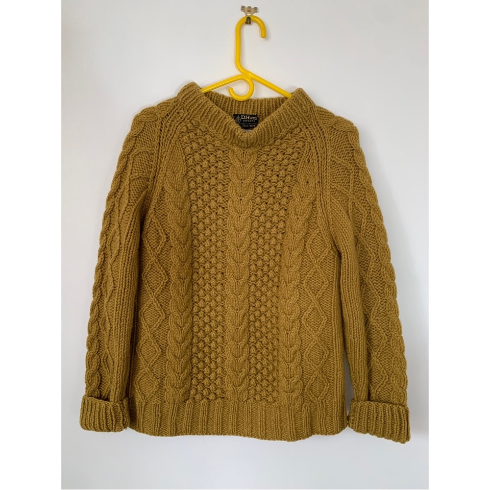 Vintage cable knit sweater